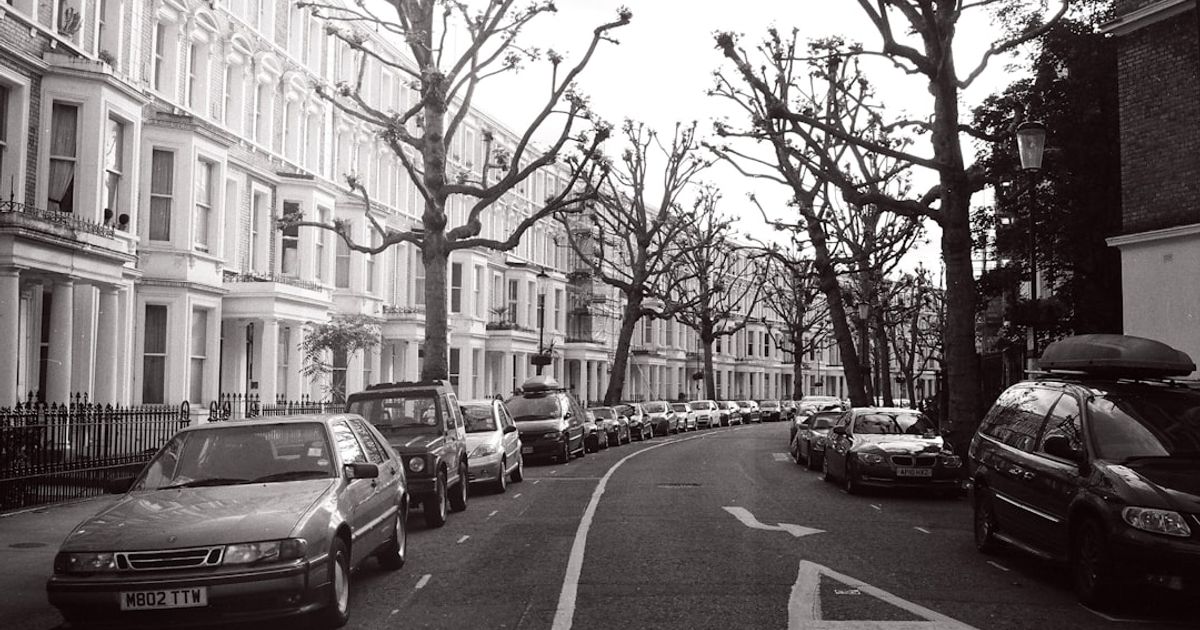 London mews terrace exterior, residential income property used as bridging loan security