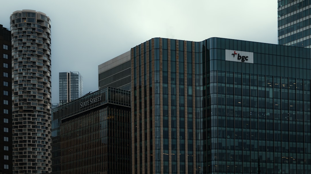 Canary Wharf office towers, London commercial property suitable for structured-borrower bridging