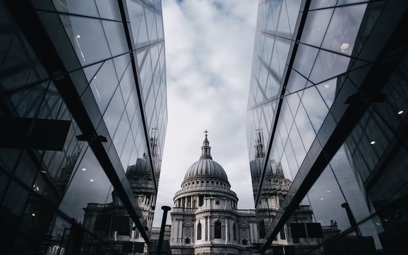 Fast Bridging Loans in Prime Central London: Matching Cash Buyer Speed When the Vendor Won't Wait